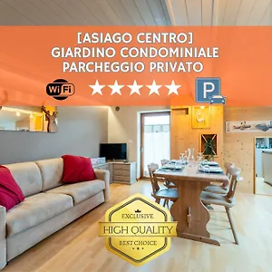  Appartamento Super Attico Con Wi-fi & Parcheggio In Giardino Italia